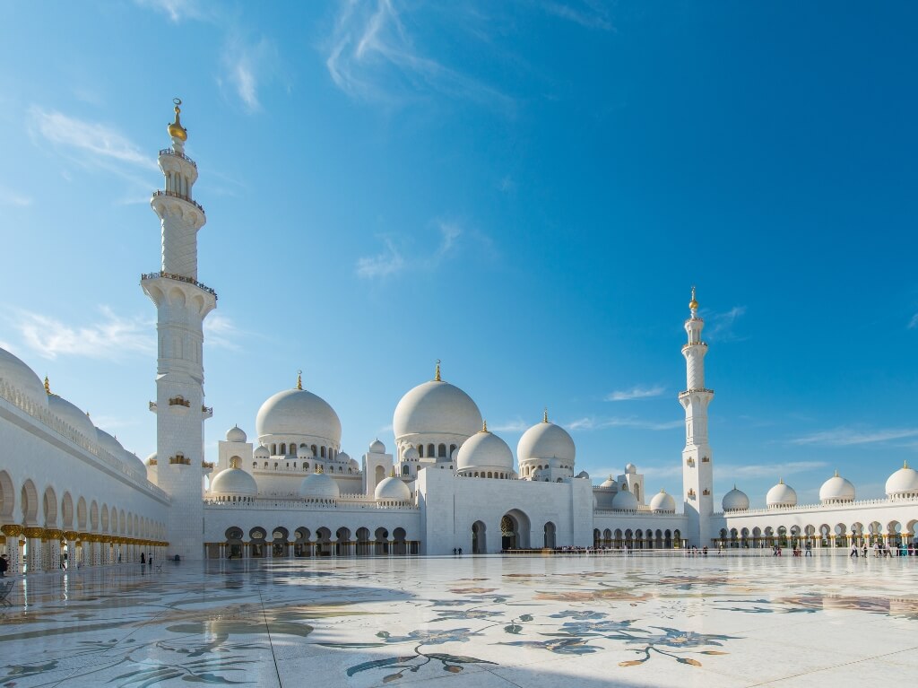 Abu Dhabi - elegancija Emirata
